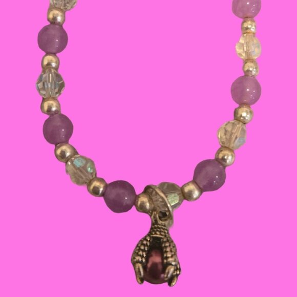 Lavender beaded with dragon pearl claw charm bracelet~ 7 inches long - Picture 2 of 3